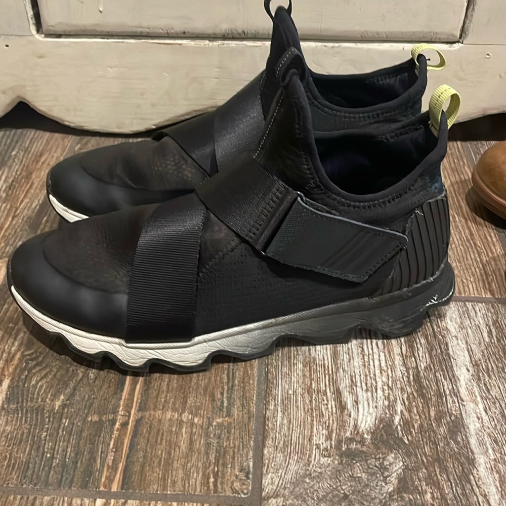 Women’s Sorel Tennis Shoes